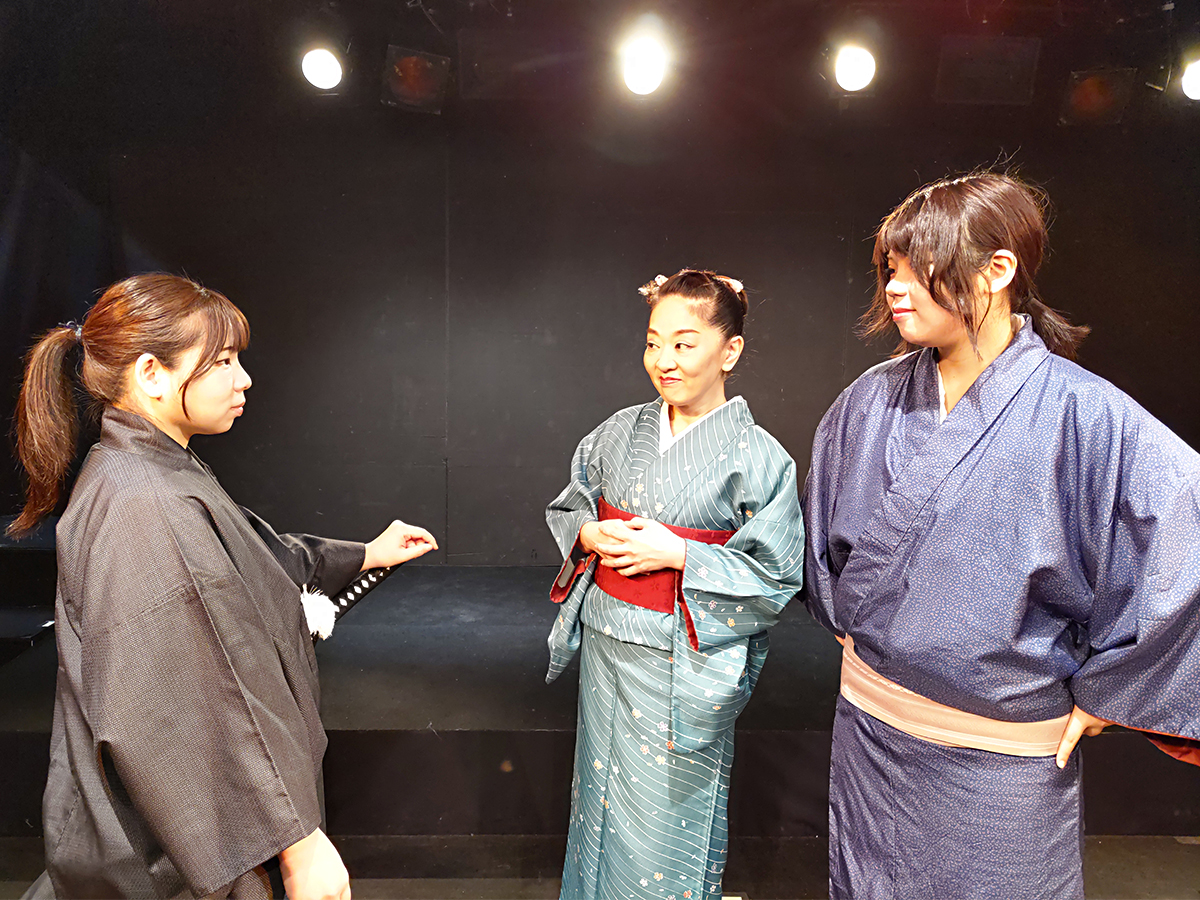 同心とおきみと弥助